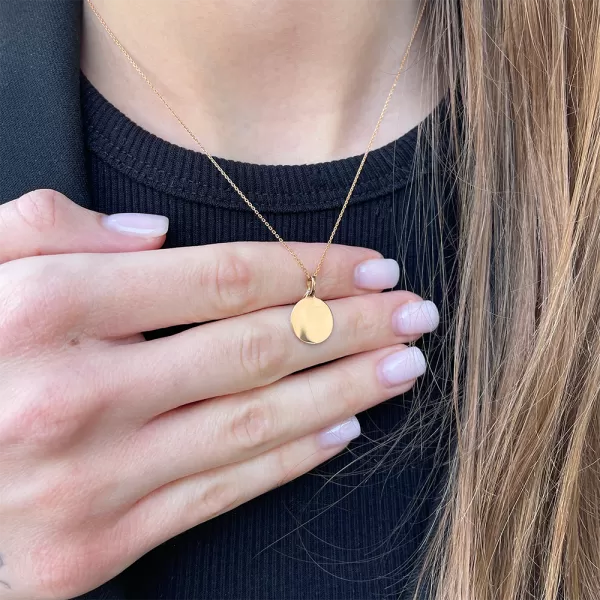 Gold Medallion Pendant (18 mm)