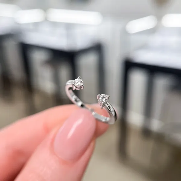 Freda 0.14 ct Diamond Ring