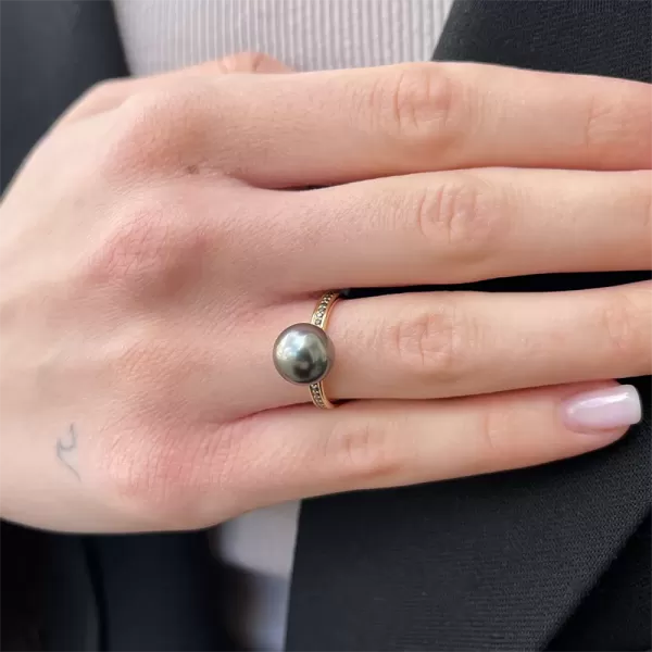 Triss Natural Tahitian Pearl Ring