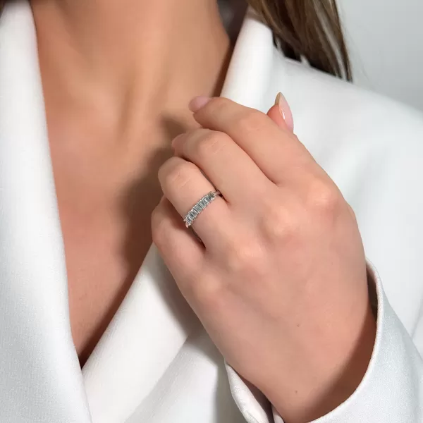 River 0.70 ct Diamond Ring