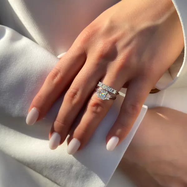 Elaya 1.33 ct Diamond Engagement Ring